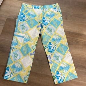 Lilly Pulitzer cropped blue & yellow women’s pants size 6